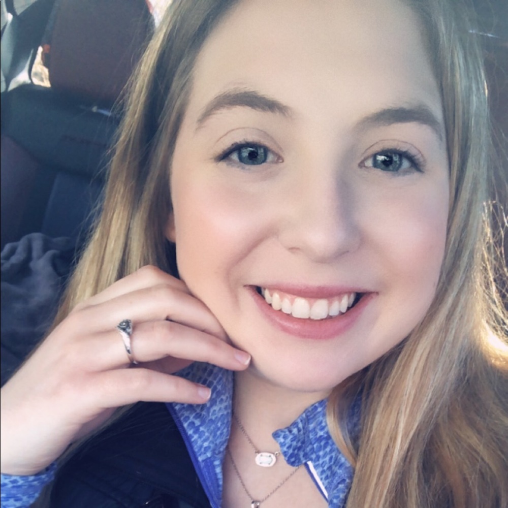 Meet your Posher, Ashley